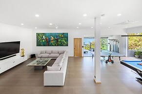 Villa Moonstar