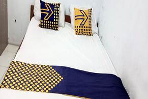 SPOT ON 92743 Kost Elisabeth Syariah