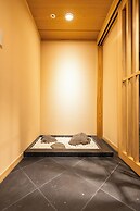 RYOKAN GINKAKU KYOTO