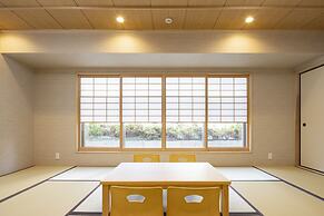 RYOKAN GINKAKU KYOTO