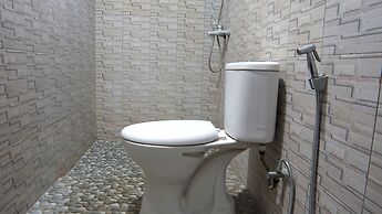 OYO 92744 Coconut Island Homestay & ResortNearPantai Pulau Merah