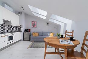 Studio Mostowa Krakow by Renters