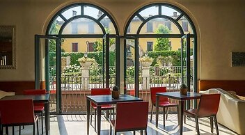 VILLA ZOIA