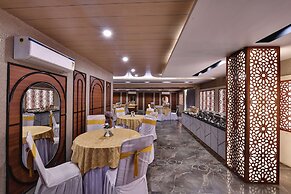 RNB Select Hotel Walk in Lucknow