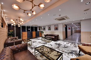 RNB Select Hotel Walk in Lucknow