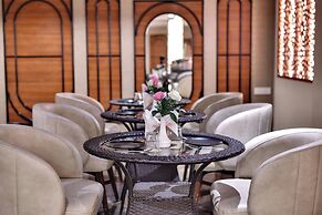 RNB Select Hotel Walk in Lucknow