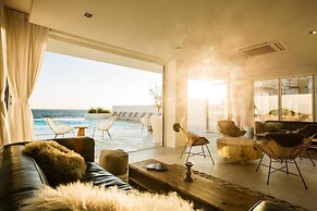 Sea Sense Boutique Hotel