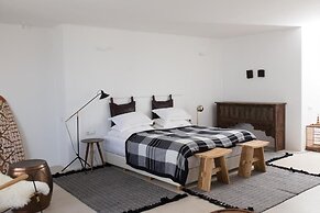 Sea Sense Boutique Hotel