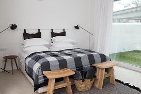 Sea Sense Boutique Hotel