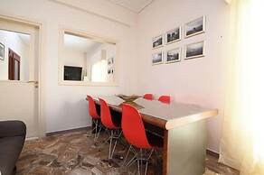 Sea View City Apartment