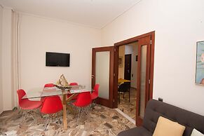 Sea View City Apartment