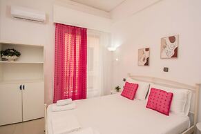 Sea View City Apartment