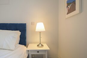 Flat 2, 10 Seafield Road