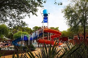 Tamarit Beach Resort