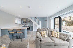 No 1 The Coach House