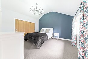 No 1 The Coach House