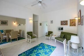 Winter Retreat 2 Bedroom Home by Bluescape