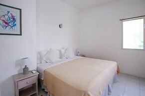 Winter Retreat 2 Bedroom Home by Bluescape