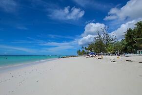 Ocean Reef 203 3 Bedroom Apts by Bluescape