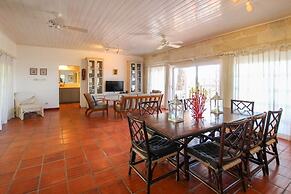 Church Point Cottage 3 Bedroom Home by Bluescape