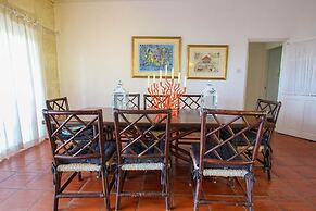 Church Point Cottage 3 Bedroom Home by Bluescape