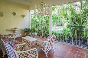 Church Point Cottage 3 Bedroom Home by Bluescape