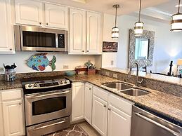 Turtle Cove 3 Bedroom Townhouse by RedAwning