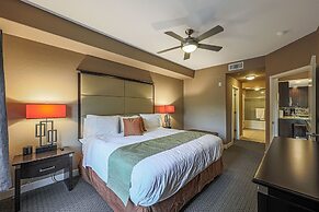 Villa Toscana 2 Bedroom Condo by RedAwning