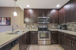 Villa Toscana 2 Bedroom Condo by RedAwning