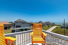 Pair-a-dice 3 Bedroom Home by RedAwning