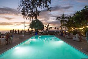 Aqua Bliss 3 Bedroom Home by Bluescape