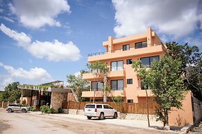 Private & Exclusive Apt Garden pool