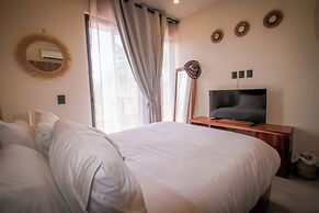 Private & Exclusive Apt Garden pool