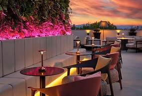 art’otel Zagreb powered by Radisson Hotels