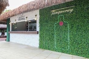 The Signature Level at Grand Palladium Imbassaí Resort & Spa