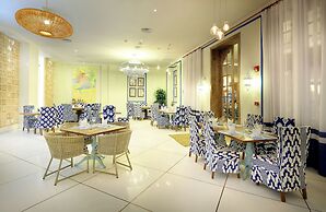 The Signature Level at Grand Palladium Imbassaí Resort & Spa