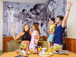 The Signature Level at Grand Palladium Imbassaí Resort & Spa