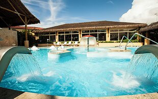 The Signature Level at Grand Palladium Imbassaí Resort & Spa