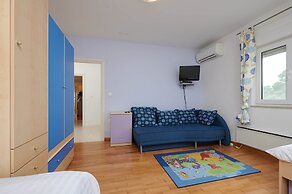 Apartment Tramontana with sea view