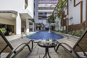 FLAT em LOCALIZAÇÃO FANTÁSTICA