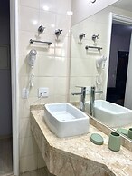 FLAT em LOCALIZAÇÃO FANTÁSTICA