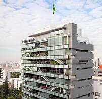 FLAT em LOCALIZAÇÃO FANTÁSTICA