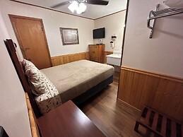 Hunter's Friend Resort