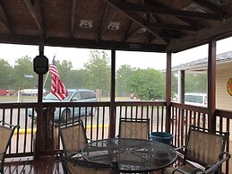 Hunter's Friend Resort