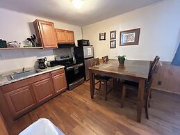 Hunter's Friend Resort