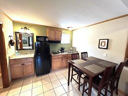 Hunter's Friend Resort