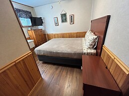 Hunter's Friend Resort