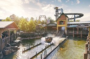 Hunter's Friend Resort