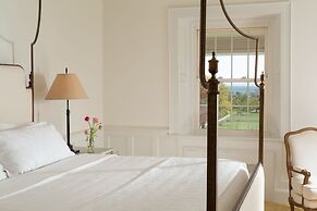 The Inn at Tacaro Estate