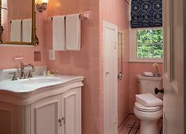 The Inn at Tacaro Estate